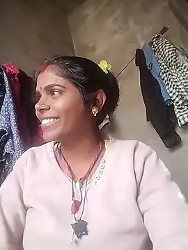 Sexy Rajkumari123 online show from December 21, 2025, 7:48 am