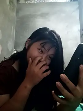 Snapshot of kat2026 chatting on December 21, 2025, 12:07 am kat2026 online show from December 21, 2025, 12:07 am