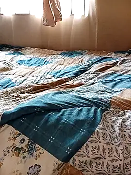 blackstallionXXXX online show from December 18, 2025, 12:55 pm