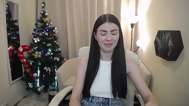 MilaSecret55 online show from December 18, 2025, 1:06 pm