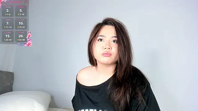 Mia Carmin online show from March 26, 2026, 3:23 am