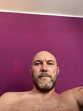 Snapshot of Pe4ka69 chatting on February 6, 2026, 2:42 pm Pe4ka69 online show from February 6, 2026, 2:42 pm