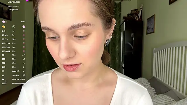 MiaBlanko online show from December 19, 2025, 7:15 am