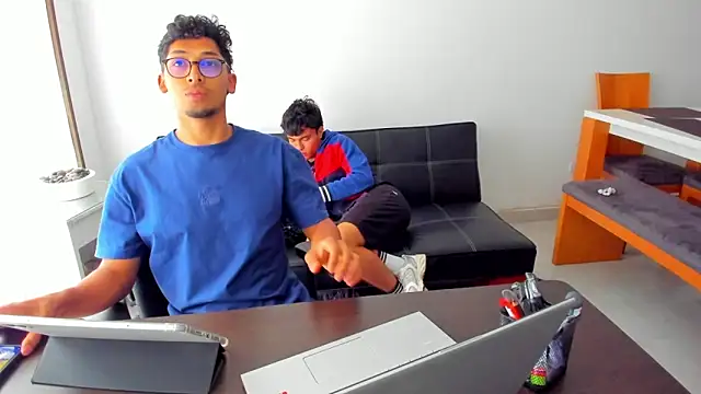 toritoga online show from April 10, 2026, 4:12 pm