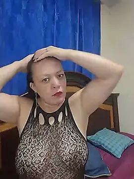 sandygomez online show from May 15, 2026, 6:20 am