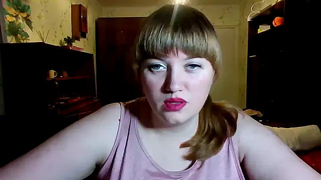 swett girll online show from January 13, 2026, 7:41 pm