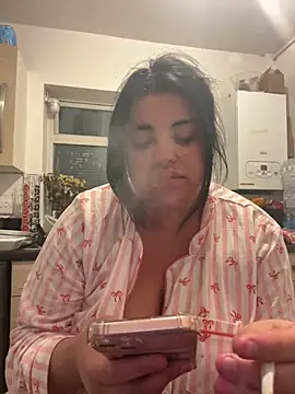 Curvybabesxxo online show from February 16, 2026, 3:57 am