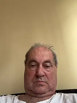 Snapshot of csikar chatting on June 5, 2026, 6:52 am csikar online show from June 5, 2026, 6:52 am