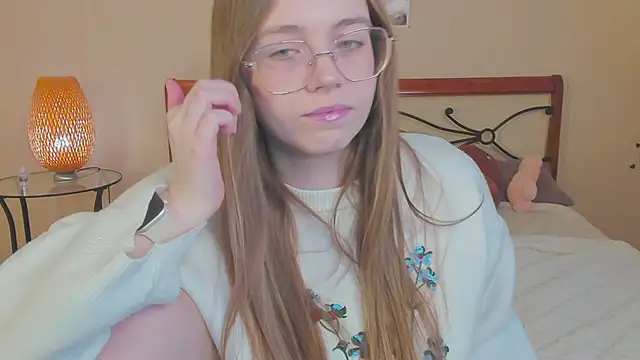 Snapshot of miya_soft chatting on February 3, 2026, 2:53 am miya soft online show from February 3, 2026, 2:53 am