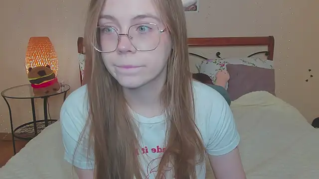 Snapshot of miya_soft chatting on February 20, 2026, 1:35 am miya soft online show from February 20, 2026, 1:35 am