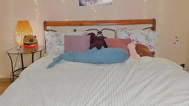 Snapshot of miya_soft chatting on March 3, 2026, 1:34 am miya soft online show from March 3, 2026, 1:34 am