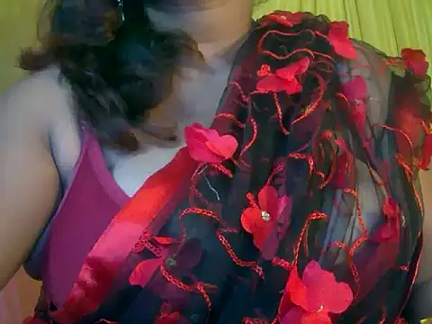 Snapshot of MISTI_KOLK chatting on June 17, 2026, 9:01 am MISTI KOLK online show from June 17, 2026, 9:01 am