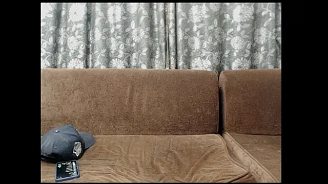 Snapshot of sam_hotttt_ chatting on March 27, 2026, 3:45 am sam hotttt online show from March 27, 2026, 3:45 am