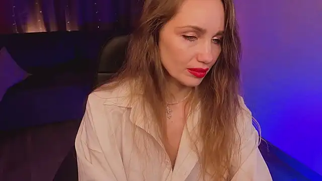 Vivien Star online show from December 16, 2025, 5:45 am