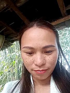 Snapshot of ngaytho004 chatting on December 19, 2025, 4:30 am ngaytho004 online show from December 19, 2025, 4:30 am