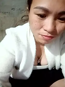 Snapshot of ngaytho004 chatting on January 14, 2026, 11:31 pm ngaytho004 online show from January 14, 2026, 11:31 pm