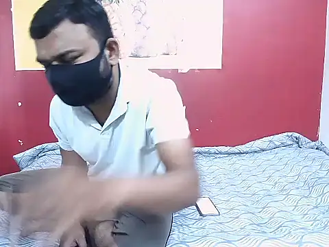 Snapshot of Lovelycouple25 chatting on February 17, 2026, 5:59 am Lovelycouple25 online show from February 17, 2026, 5:59 am