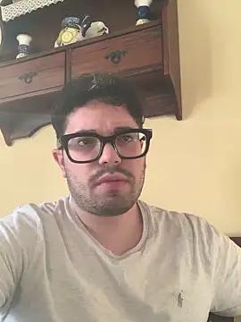 sognatore99 online show from April 9, 2026, 4:23 pm