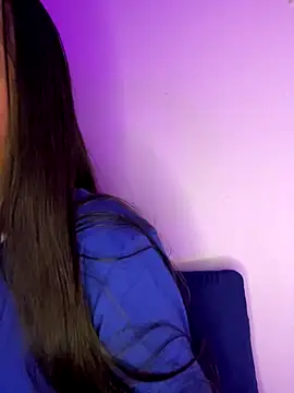 Snapshot of Iam_samanthaaa chatting on December 17, 2025, 4:18 am Iam samanthaaa online show from December 17, 2025, 4:18 am