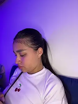 Snapshot of Iam_samanthaaa chatting on December 21, 2025, 4:30 am Iam samanthaaa online show from December 21, 2025, 4:30 am