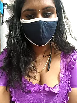 Snapshot of pattupattuma27 chatting on February 15, 2026, 7:51 am pattupattuma27 online show from February 15, 2026, 7:51 am