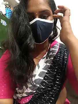 Snapshot of pattupattuma27 chatting on February 24, 2026, 7:17 am pattupattuma27 online show from February 24, 2026, 7:17 am