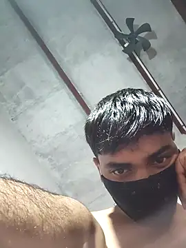 Snapshot of realcouple71 chatting on December 20, 2025, 2:02 pm realcouple71 online show from December 20, 2025, 2:02 pm