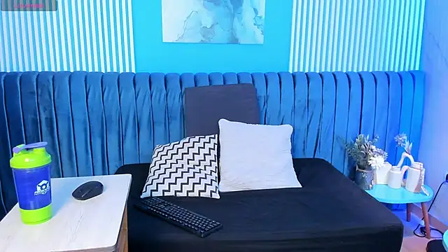 dahianeconnor online show from February 16, 2026, 11:50 am