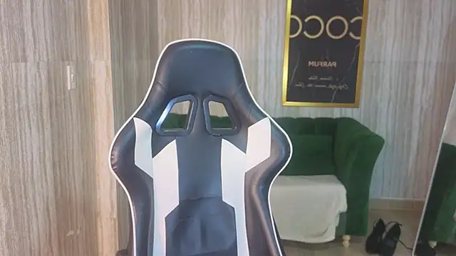 luna meow t online show from January 7, 2026, 2:36 am