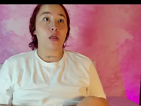 Ayla-marttinez online show from January 8, 2026, 4:04 am