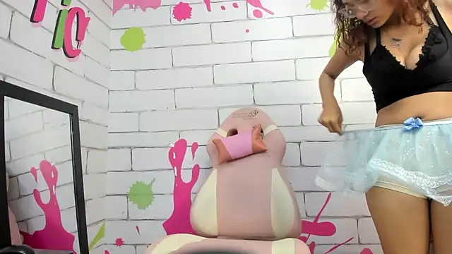 Jadde Greyy  online show from March 20, 2026, 2:49 am