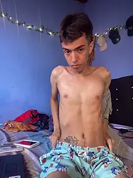 Juan Gomezz26 online show from April 10, 2026, 8:35 pm