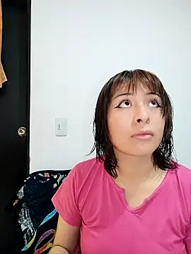 ZarayNero online show from February 22, 2026, 3:32 pm