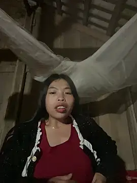 Snapshot of lux-su chatting on January 14, 2026, 4:12 pm lux-su online show from January 14, 2026, 4:12 pm