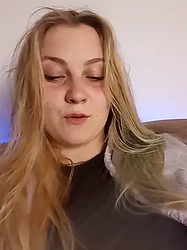 Snapshot of RebeFucksonn chatting on June 12, 2026, 9:57 pm RebeFucksonn online show from June 12, 2026, 9:57 pm