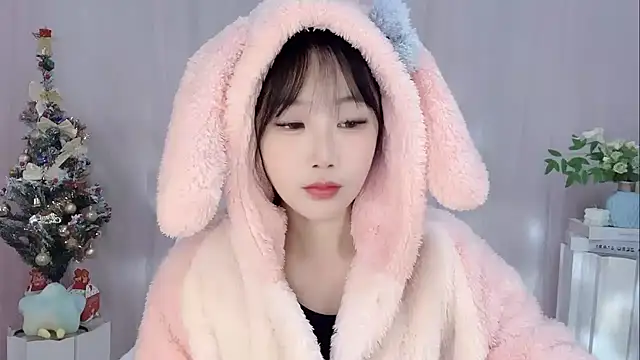 Pinkgirl520 online show from February 2, 2026, 2:10 am