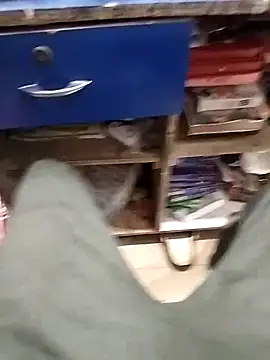 mohit08desi online show from February 4, 2026, 2:23 pm