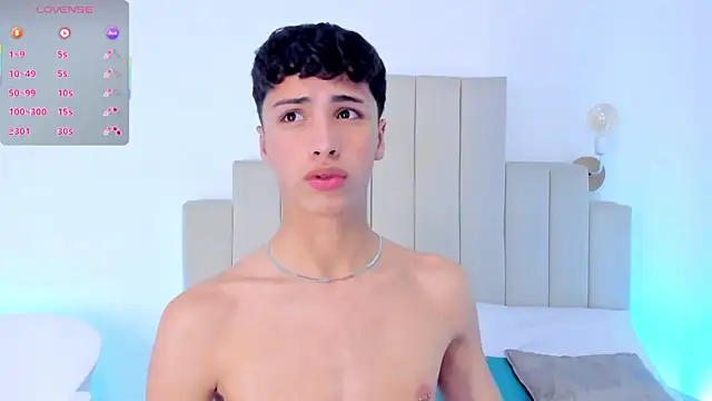 JoshClaarktt online show from March 5, 2026, 4:08 am