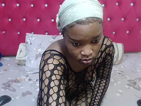 Barbie Kay online show from December 20, 2025, 7:32 pm