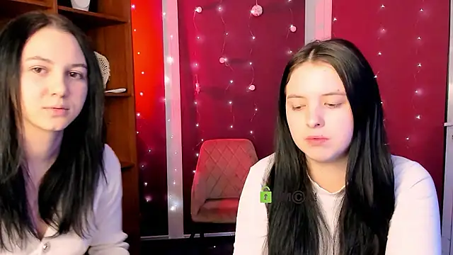 Snapshot of mira_vibe chatting on January 16, 2026, 7:18 pm mira vibe online show from January 16, 2026, 7:18 pm