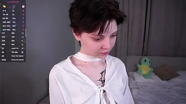 SharylOrbin online show from February 5, 2026, 9:08 pm