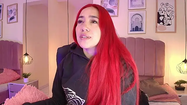 Snapshot of Celestee15_ chatting on February 2, 2026, 11:42 am Celestee15 online show from February 2, 2026, 11:42 am