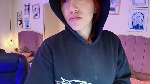 Snapshot of Celestee15_ chatting on February 11, 2026, 11:15 am Celestee15 online show from February 11, 2026, 11:15 am