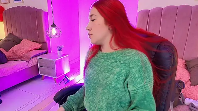 Snapshot of Celestee15_ chatting on February 24, 2026, 11:19 am Celestee15 online show from February 24, 2026, 11:19 am