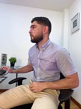 Steve-Carter online show from April 14, 2026, 11:49 am