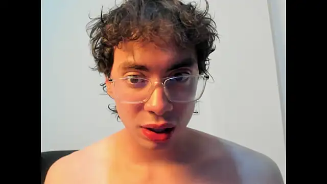 sam lilith081 online show from May 13, 2026, 5:21 pm