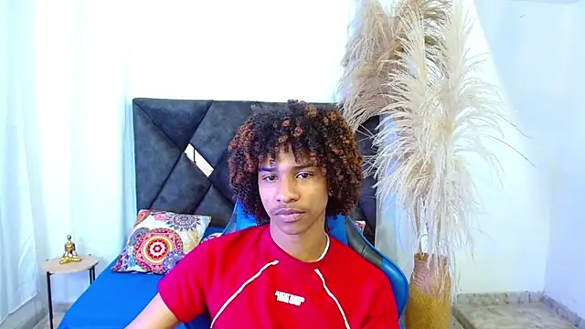 angelll18  online show from March 6, 2026, 8:49 pm