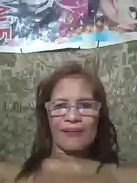 Petite elise online show from January 18, 2026, 2:21 pm