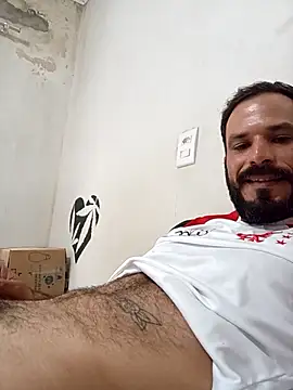 Dionaatanm online show from December 14, 2025, 3:17 pm