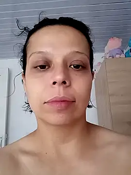 Snapshot of LunaaMorelli2 chatting on January 6, 2026, 1:04 pm LunaaMorelli2 online show from January 6, 2026, 1:04 pm